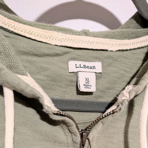 EUC LL Bean Hooded Zip Up Sweatshirt - Picture 3 of 4